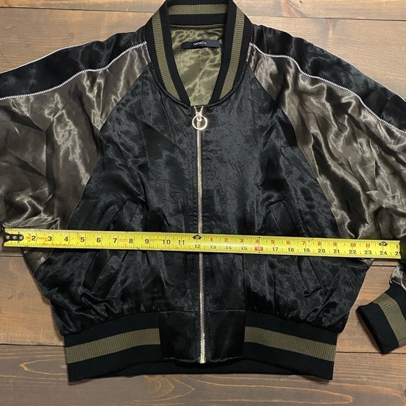 Mo & Co Jacket - Picture 4 of 4